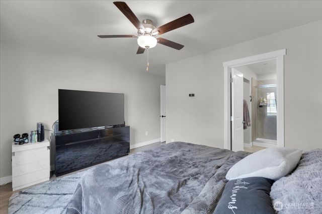 8576 35th Place NE, Marysville, WA 98270