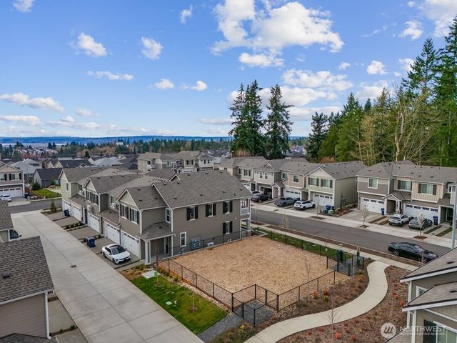 8576 35th Place NE, Marysville, WA 98270