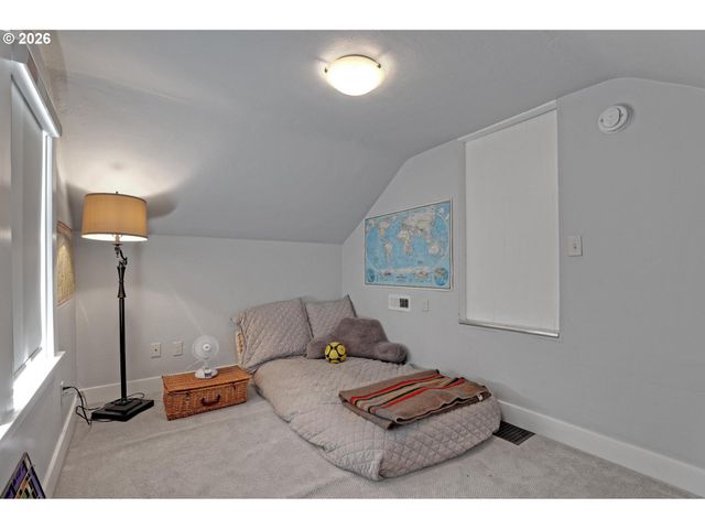 1654 N WILLAMETTE Blvd, Portland, OR 97217