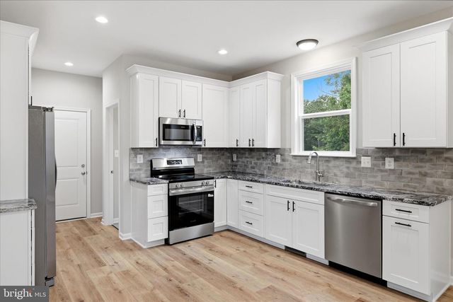 151 LAUCK DR, Winchester, VA 22603