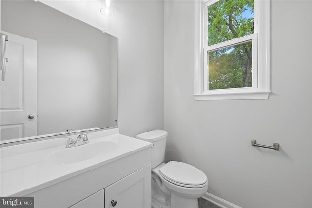 151 LAUCK DR, Winchester, VA 22603