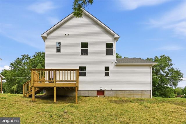 151 LAUCK DR, Winchester, VA 22603