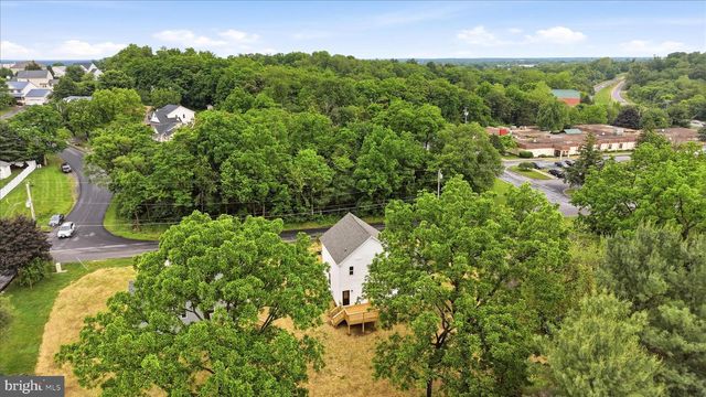 151 LAUCK DR, Winchester, VA 22603