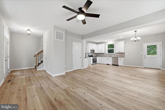 151 LAUCK DR, Winchester, VA 22603