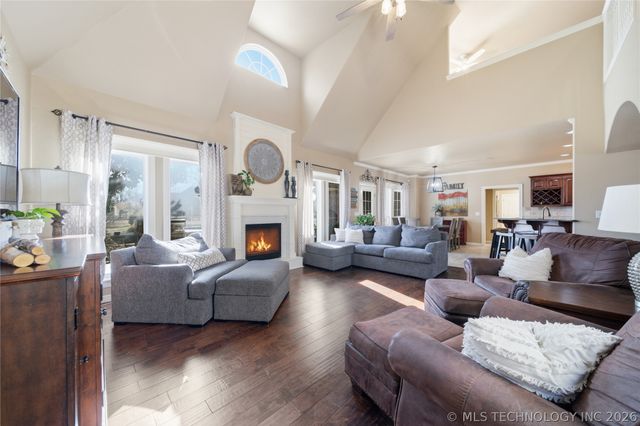 7177 N 196th East Avenue, Owasso, OK 74055