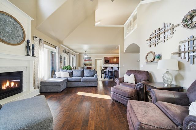 7177 N 196th East Avenue, Owasso, OK 74055