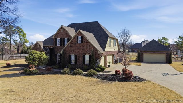 7177 N 196th East Avenue, Owasso, OK 74055