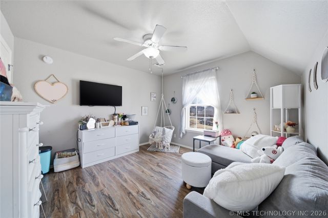 7177 N 196th East Avenue, Owasso, OK 74055