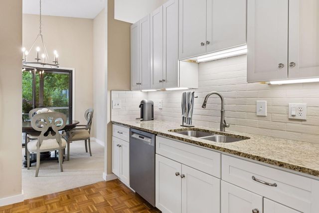 5448 Pompano Drive, Minnetonka, MN 55343