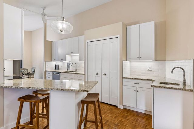 5448 Pompano Drive, Minnetonka, MN 55343