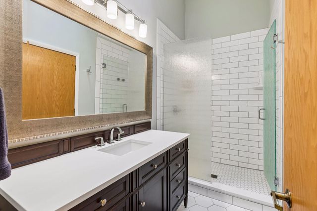 5448 Pompano Drive, Minnetonka, MN 55343