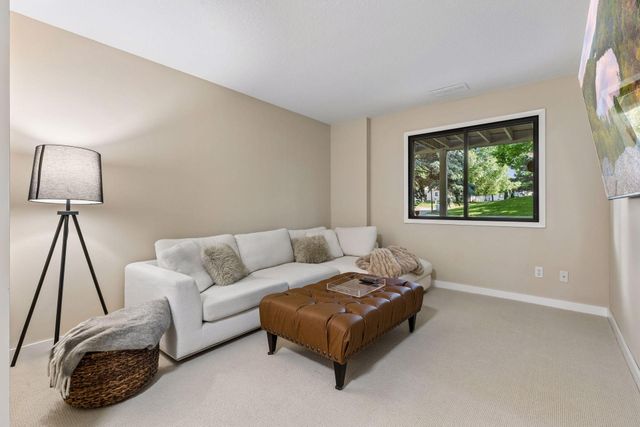5448 Pompano Drive, Minnetonka, MN 55343
