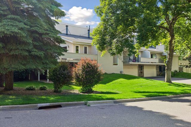 5448 Pompano Drive, Minnetonka, MN 55343