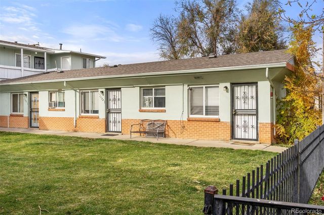 1129 Akron Street, Aurora, CO 80010