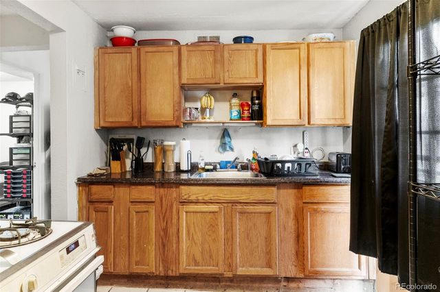 1129 Akron Street, Aurora, CO 80010