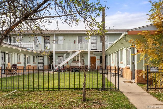 1129 Akron Street, Aurora, CO 80010