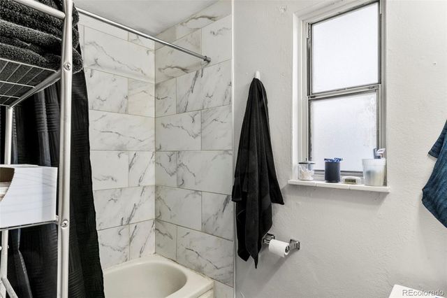 1129 Akron Street, Aurora, CO 80010