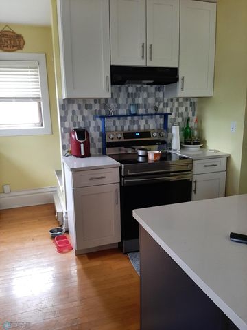 1022 3 Avenue South S, Fargo, ND 58103