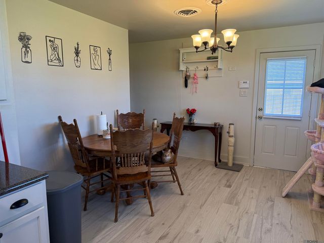 24225 Cross St, Plaquemine, LA 70726