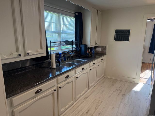 24225 Cross St, Plaquemine, LA 70726