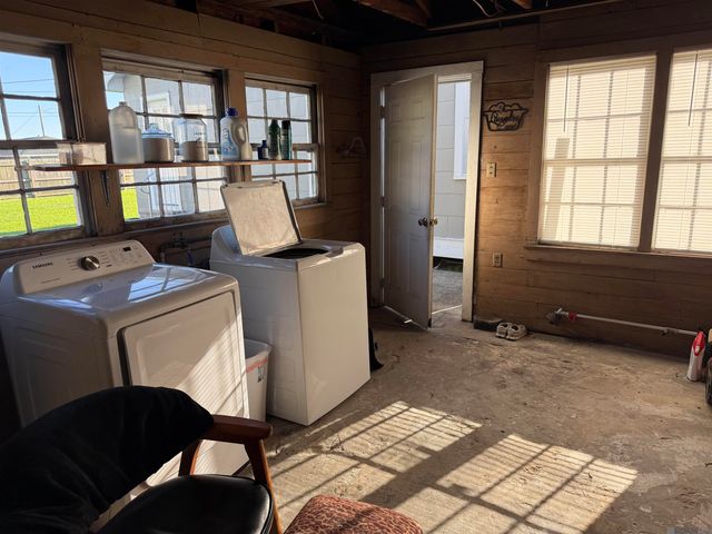 24225 Cross St, Plaquemine, LA 70726