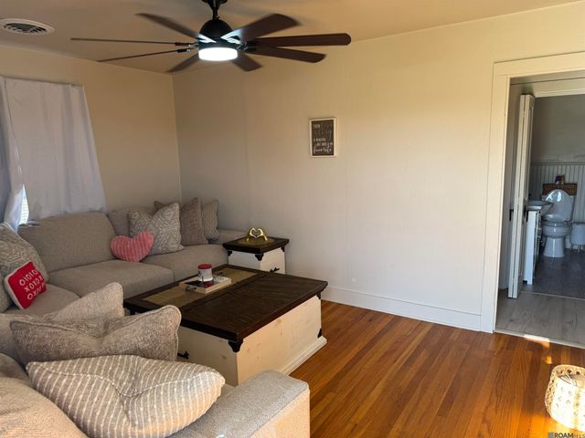 24225 Cross St, Plaquemine, LA 70726