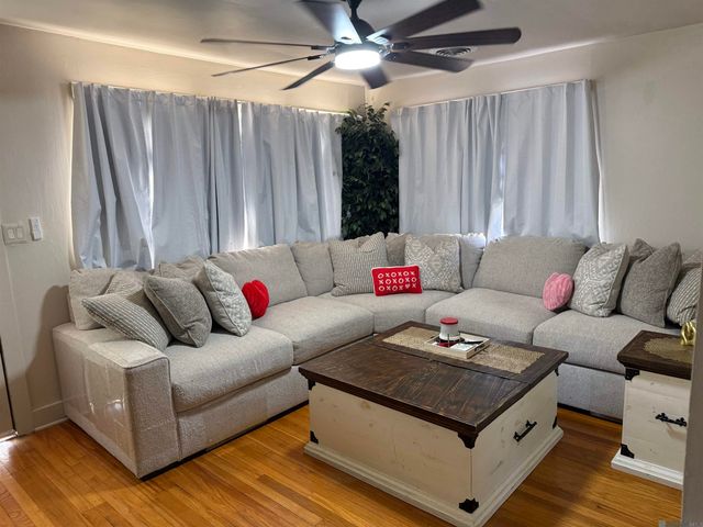 24225 Cross St, Plaquemine, LA 70726