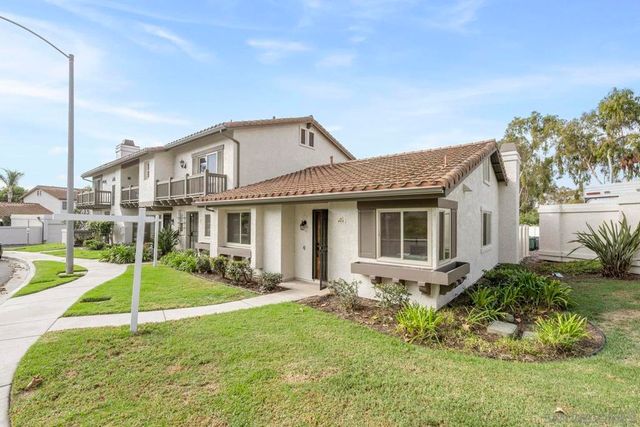 6915 Pear Tree Dr, Carlsbad, CA 92011