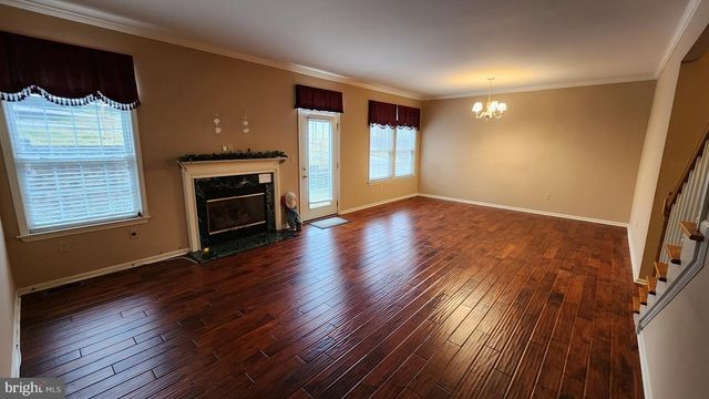 3 KINGS AVE, Easton, PA 18045