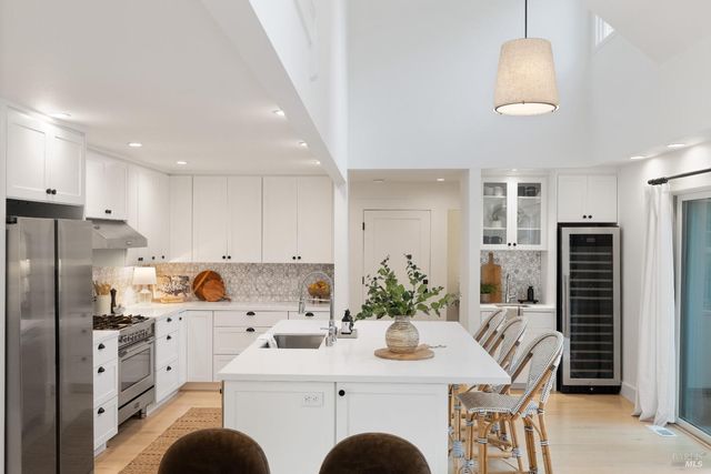 13605 Garric Ave, Glen Ellen, CA 95442