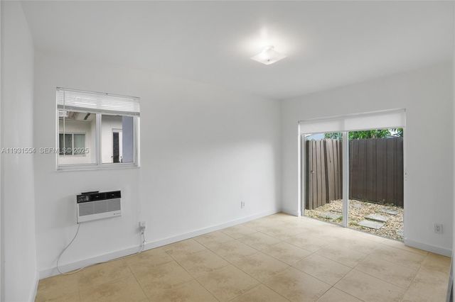 932 Moffett St 5, Hallandale Beach, FL 33009