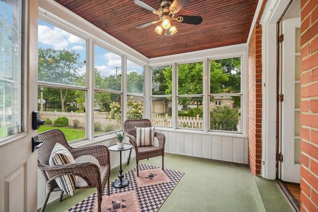 5075 N Berkeley BOULEVARD, Whitefish Bay, WI 53217