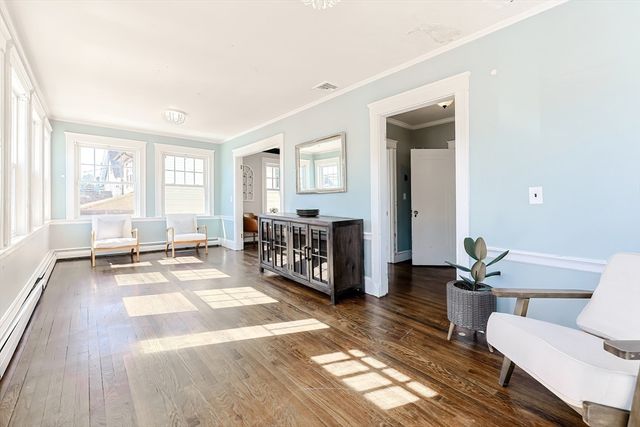 42 Westglow St, Boston, MA 02122