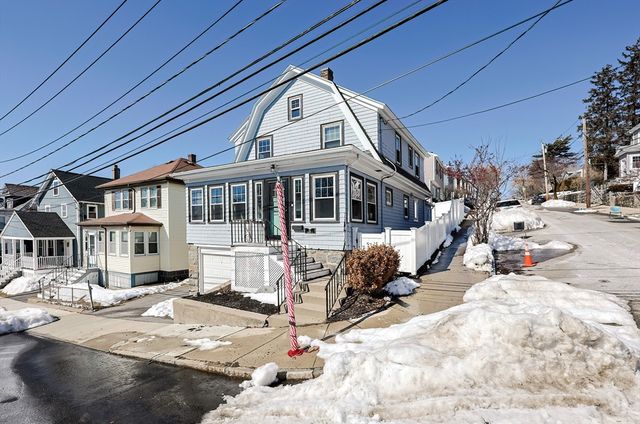 42 Westglow St, Boston, MA 02122