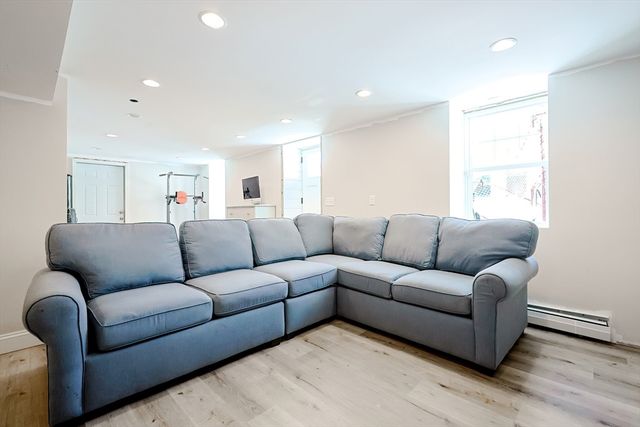 42 Westglow St, Boston, MA 02122