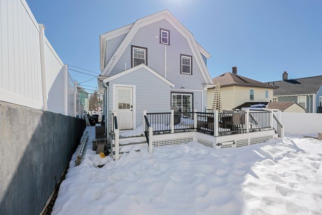 42 Westglow St, Boston, MA 02122