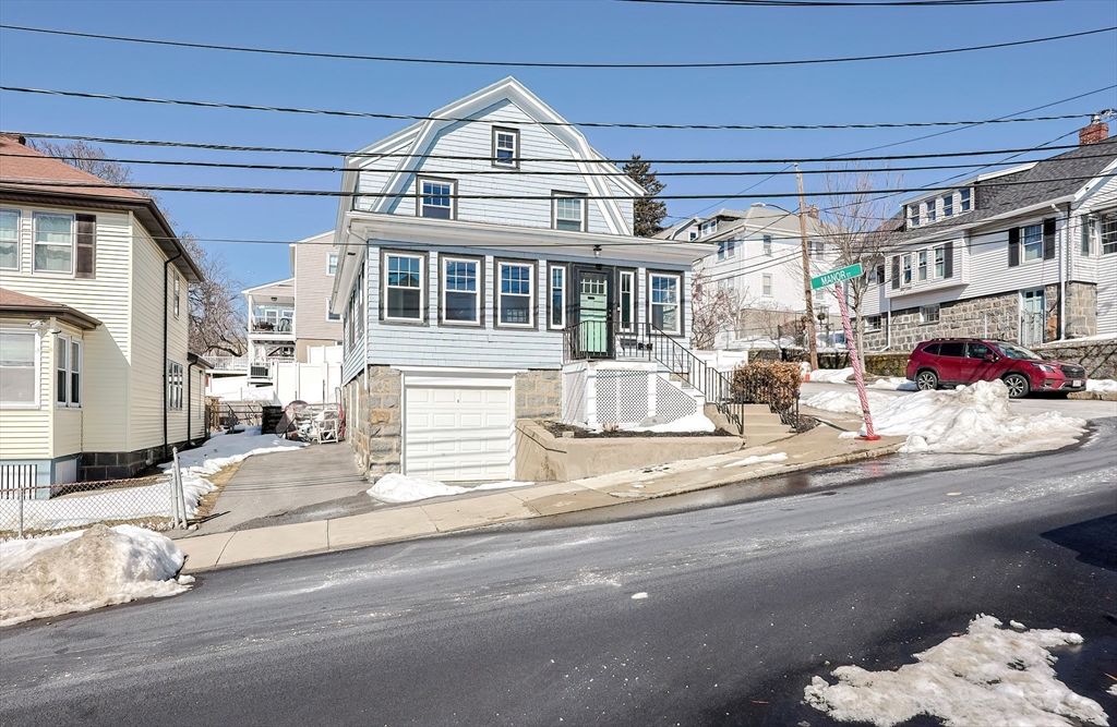 42 Westglow St, Boston, MA 02122