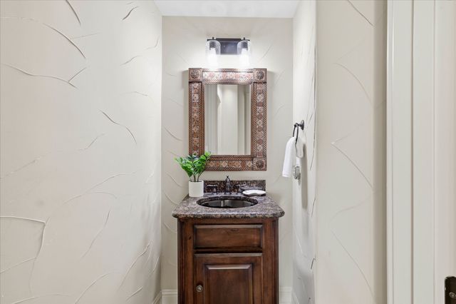 1913 Esparanza Court, Allen, TX 75013