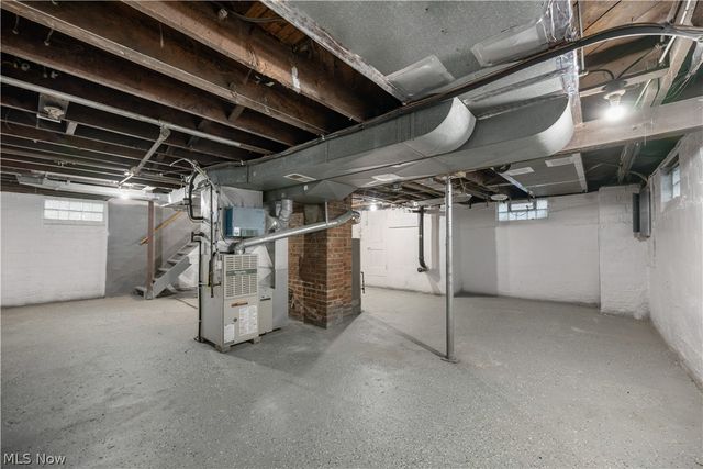 375 S Firestone Boulevard, Akron, OH 44301