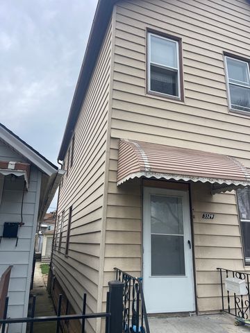 3524 S Emerald Avenue, Chicago, IL 60609