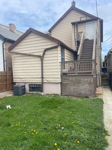 3524 S Emerald Avenue, Chicago, IL 60609