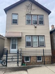 3524 S Emerald Avenue, Chicago, IL 60609
