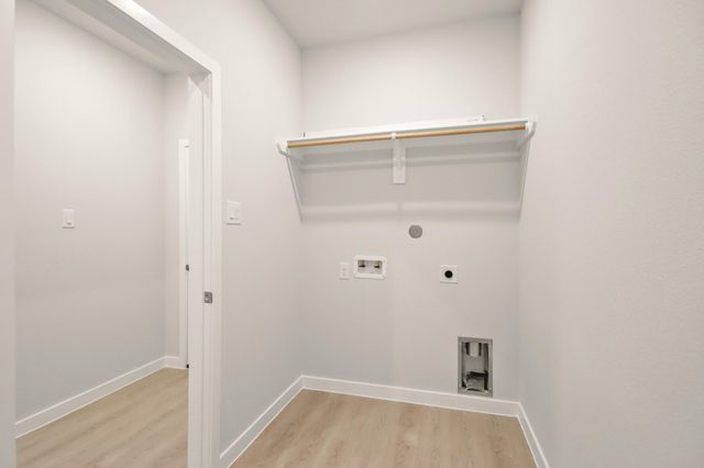 14427 Elmfield Lane, Conroe, TX 77303