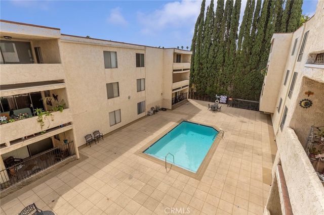 125 N Allen, Pasadena, CA 91106