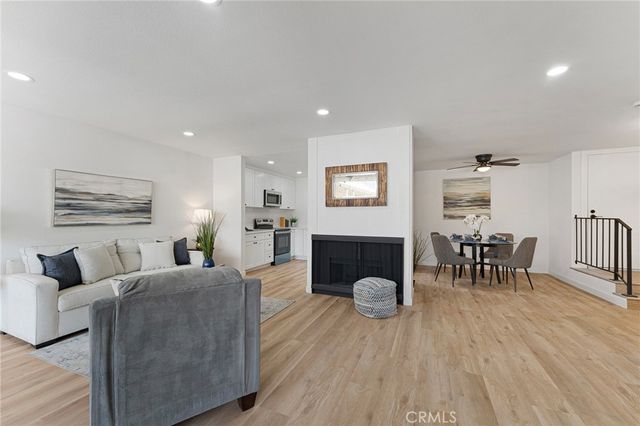 125 N Allen, Pasadena, CA 91106