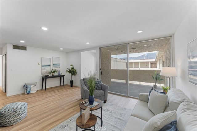 125 N Allen, Pasadena, CA 91106