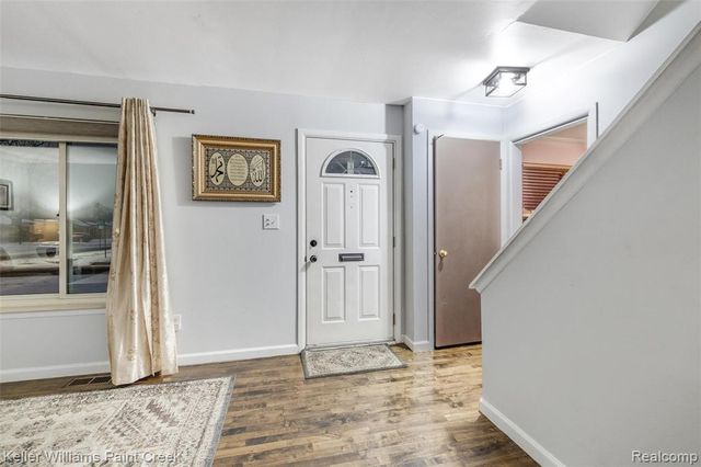 29143 Dover Avenue, Warren, MI 48088