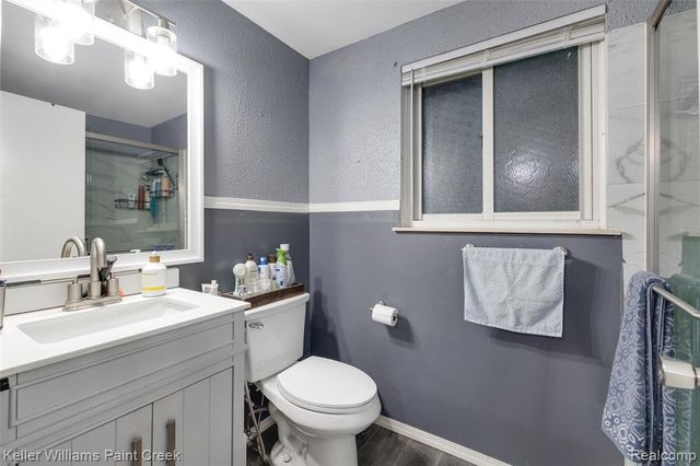 29143 Dover Avenue, Warren, MI 48088