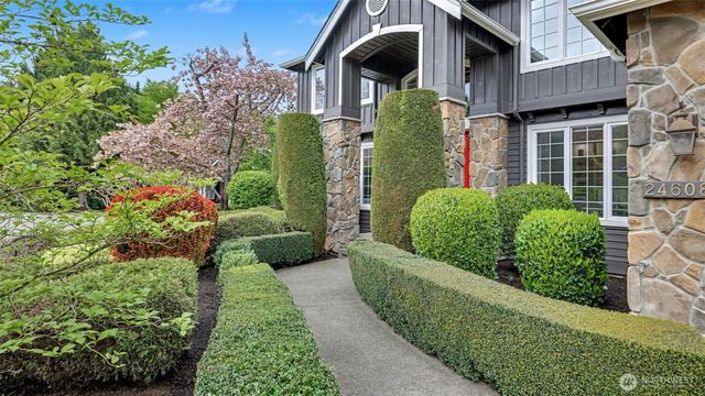 24608 SE 2nd Place, Sammamish, WA 98074