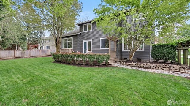 24608 SE 2nd Place, Sammamish, WA 98074